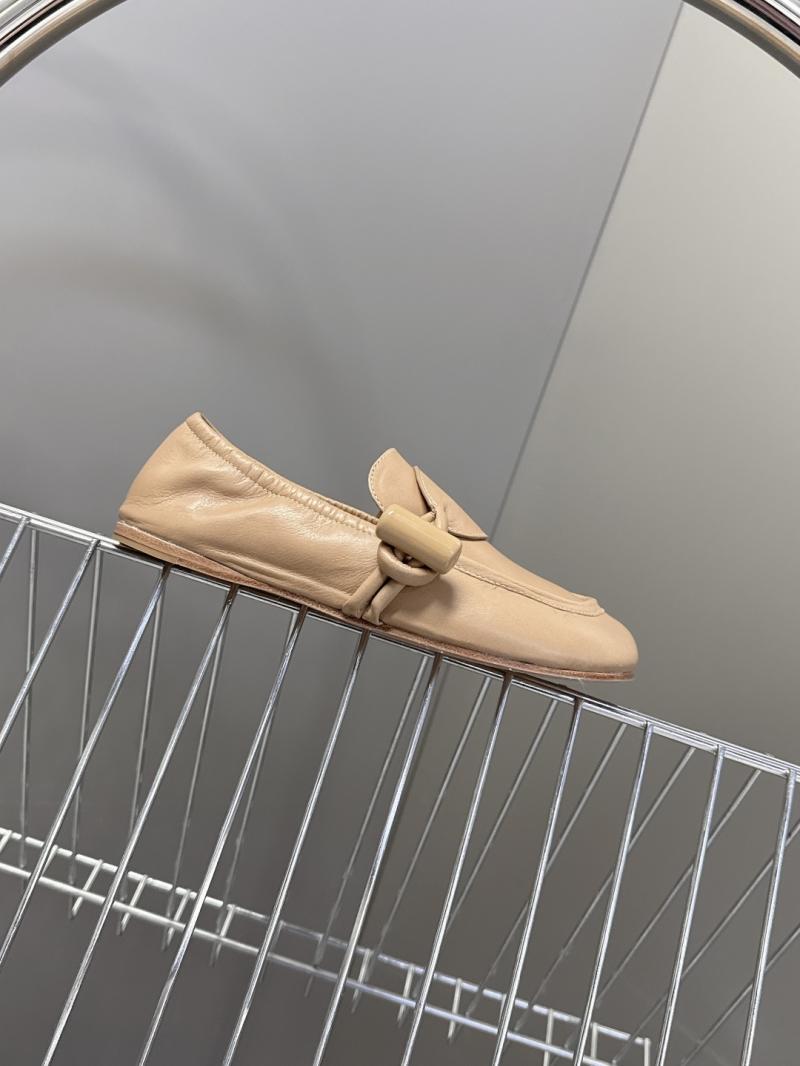 Chloe Loafers DGP11315