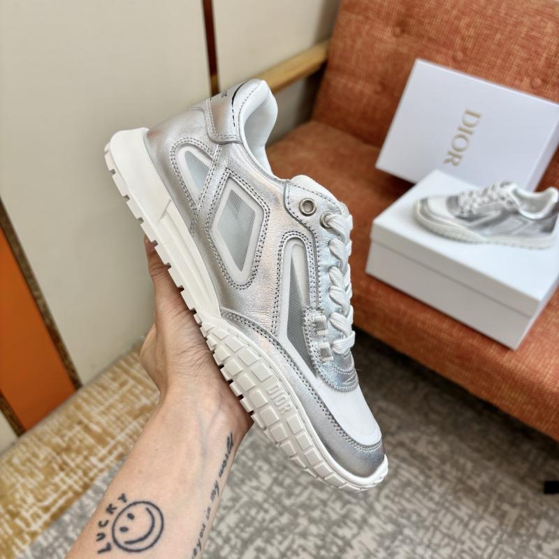 Dior Sneakers LFS122812