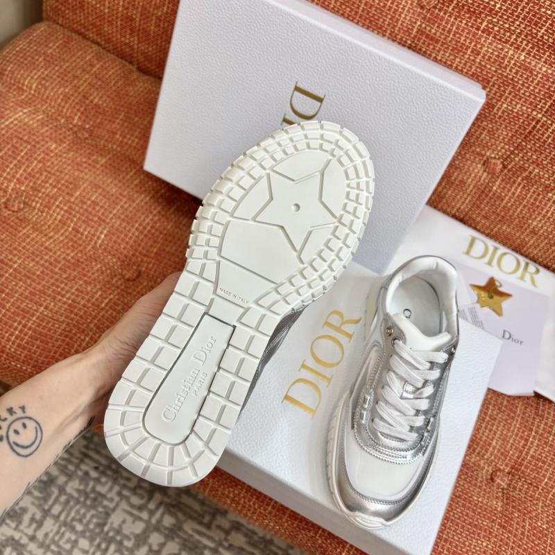 Dior Sneakers LFS122812