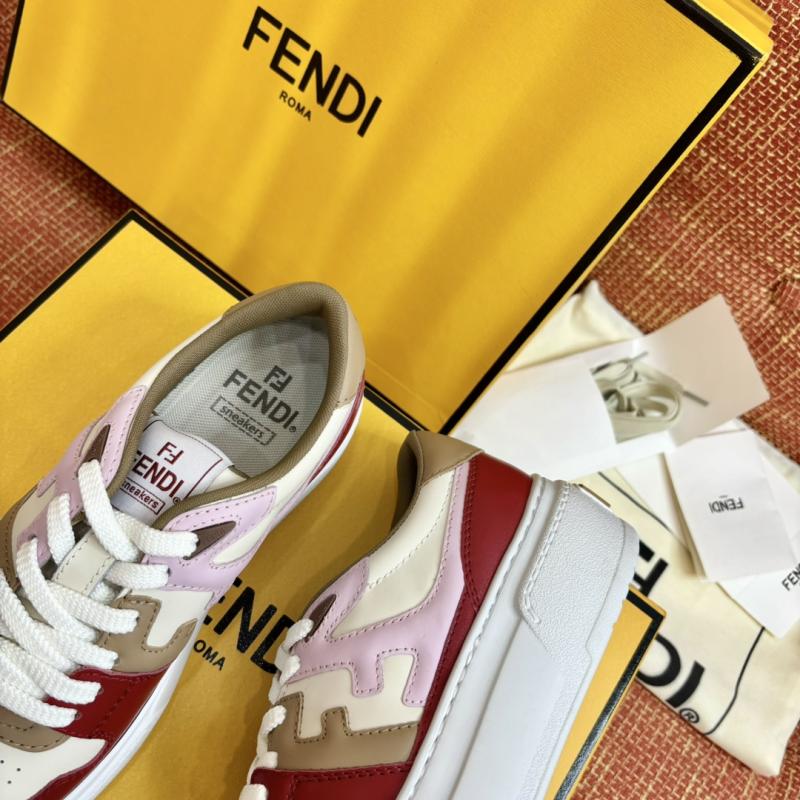 Fendi Unisex Sneakers LFS122806