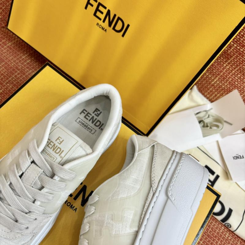 Fendi Unisex Sneakers LFS122807