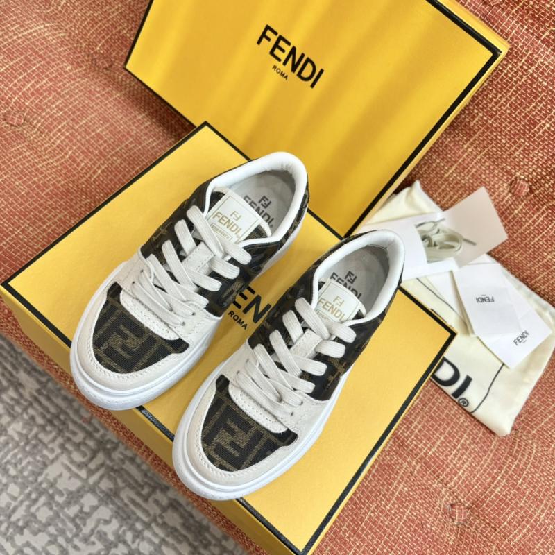 Fendi Unisex Sneakers LFS122808
