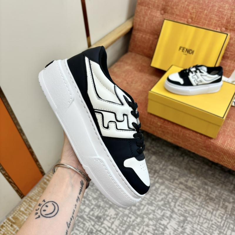 Fendi Unisex Sneakers LFS122811