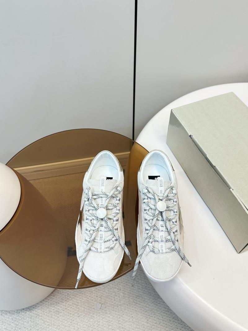 Golden Goose Sneakers DGS11701