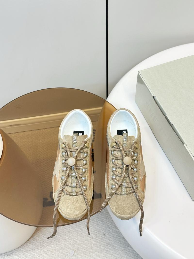 Golden Goose Sneakers DGS11702