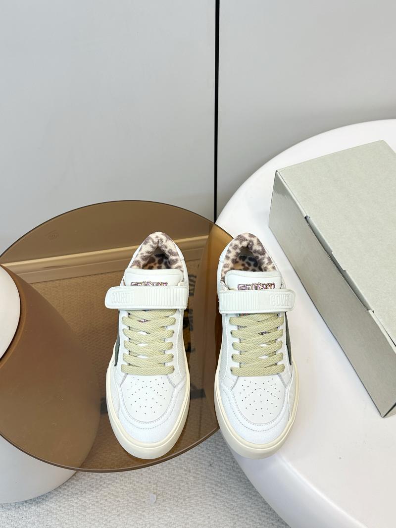 Golden Goose Sneakers DGS11703