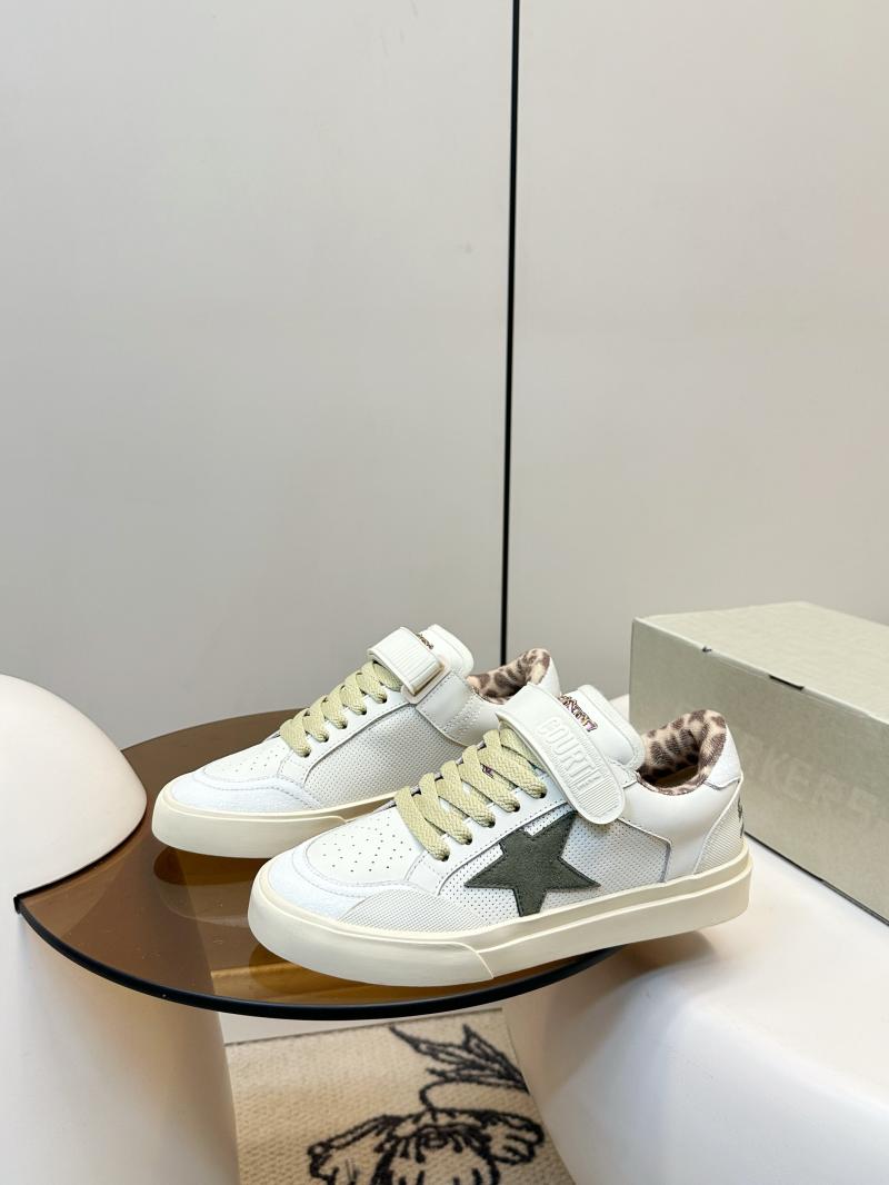 Golden Goose Sneakers DGS11703