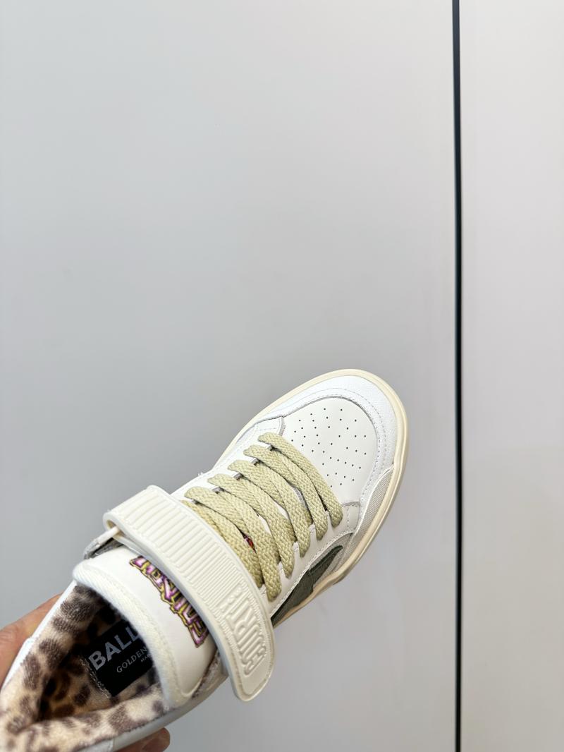 Golden Goose Sneakers DGS11703