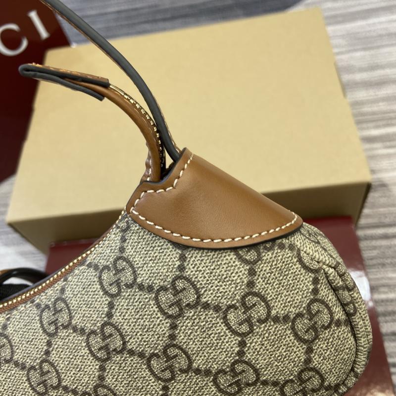 Gucci GG Emblem small shoulder bag Brown 820696