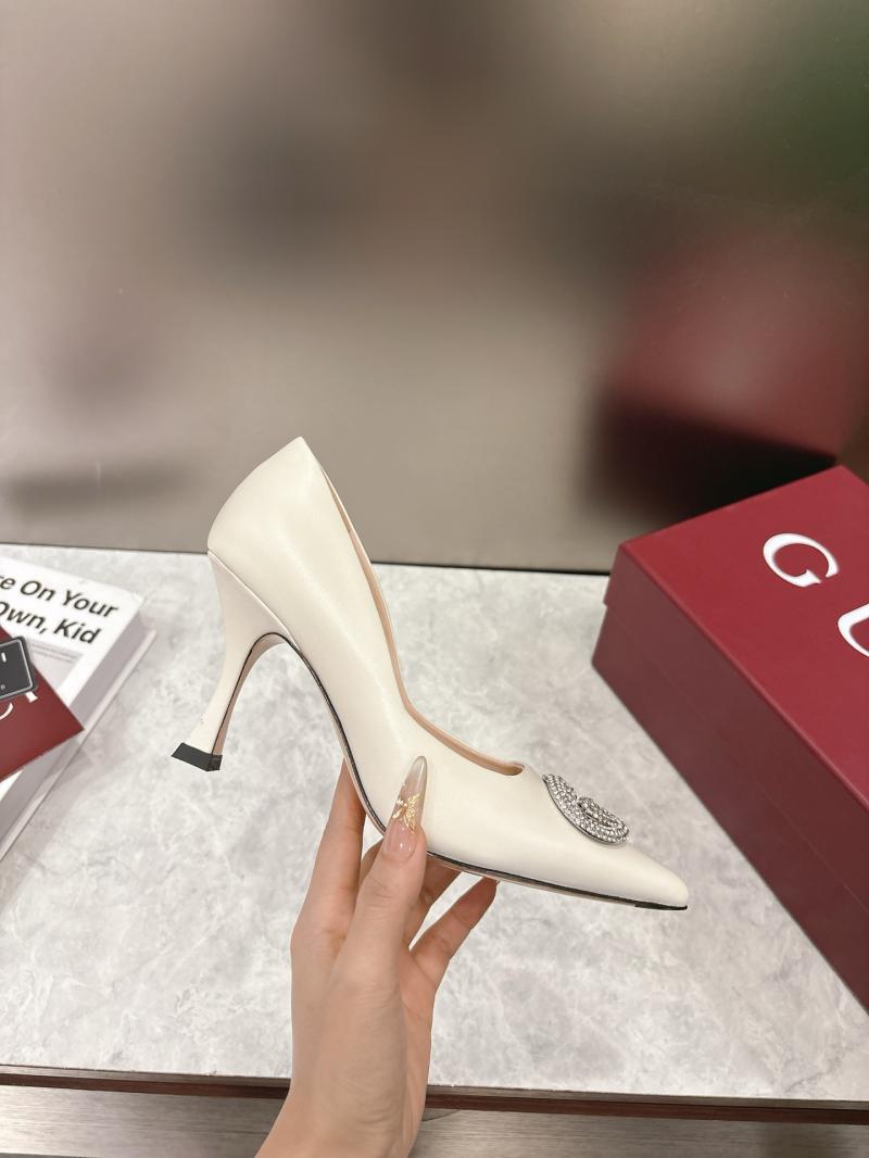 Gucci Pumps DGL122802