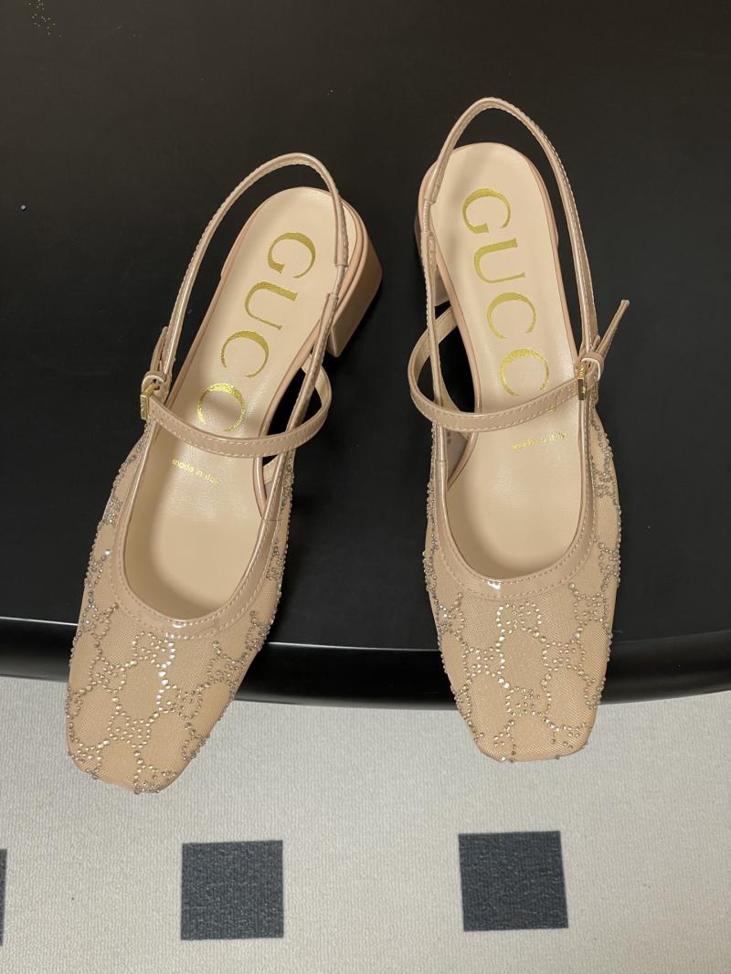 Gucci Pumps DGP11302