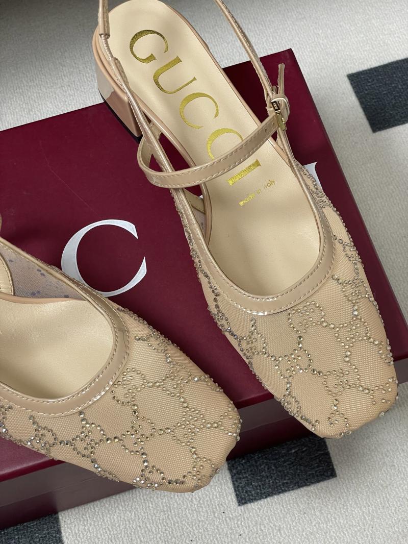 Gucci Pumps DGP11302