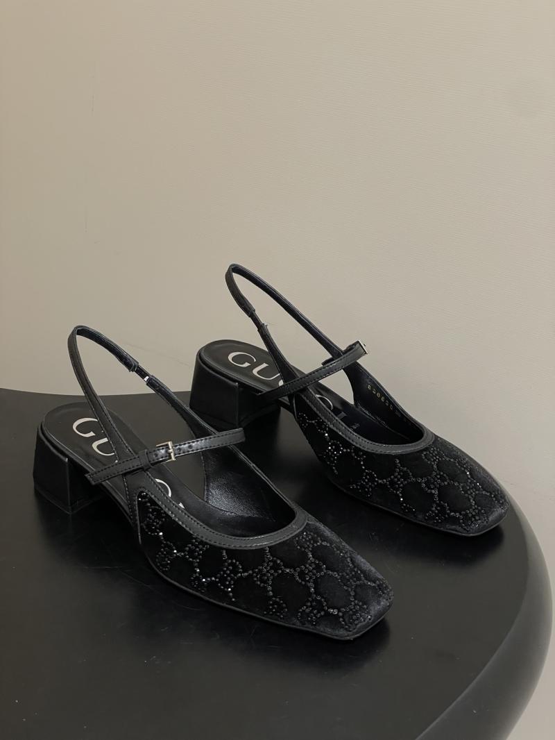 Gucci Pumps DGP11305