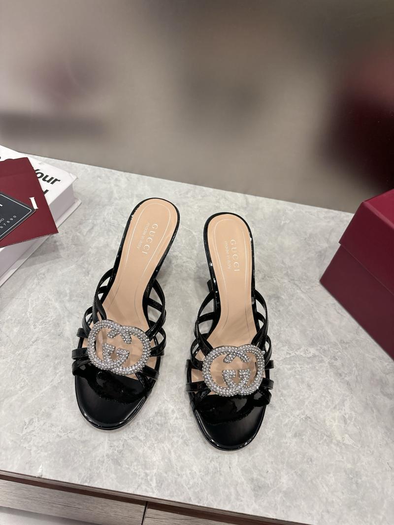 Gucci Sandals DGL122812