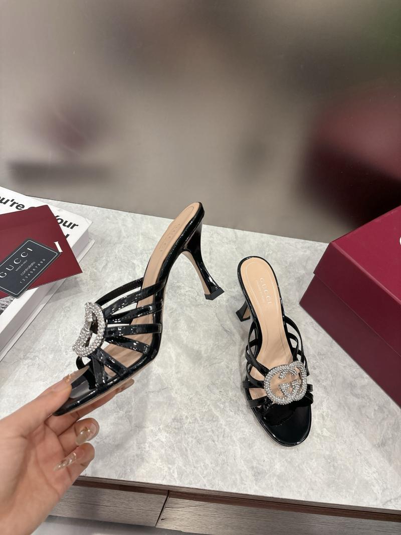 Gucci Sandals DGL122812