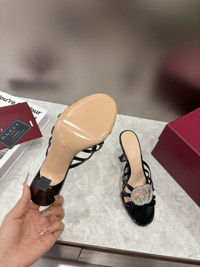 Gucci Sandals DGL122812