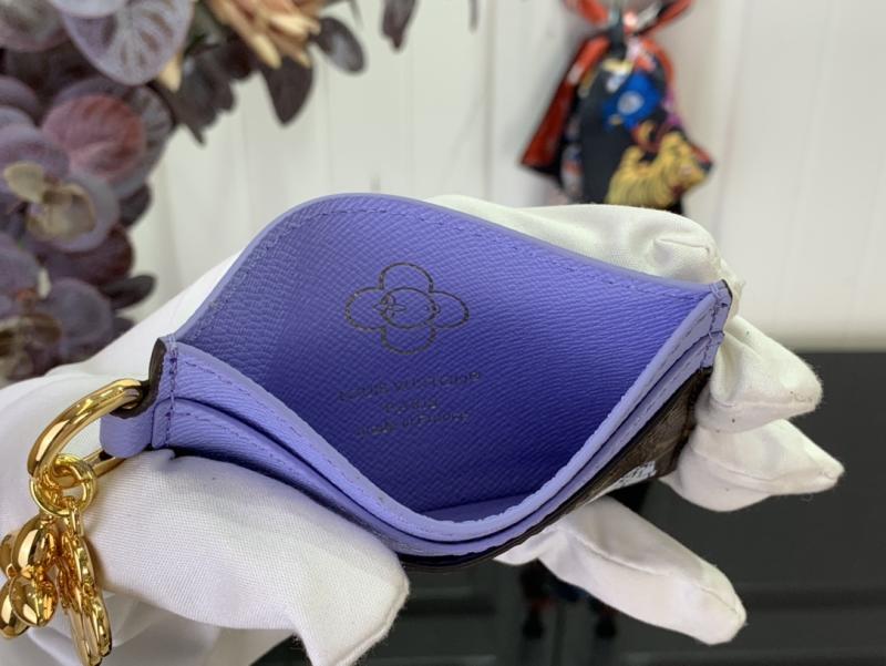 LV Charms Card Holder M15324