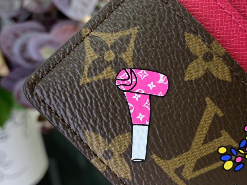 LV Charms Card Holder M15332