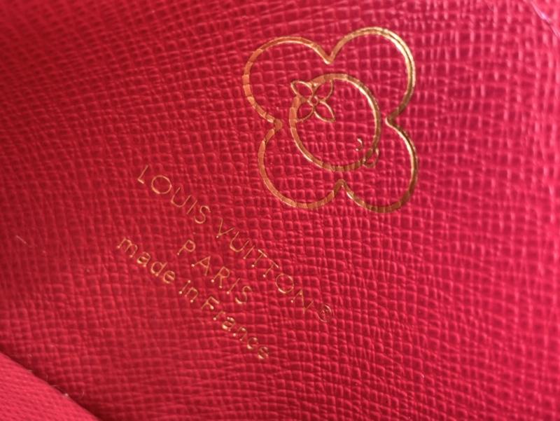 LV Charms Card Holder M15332