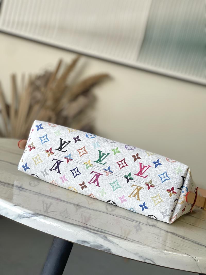 LV x TM CarryAll East West M27578