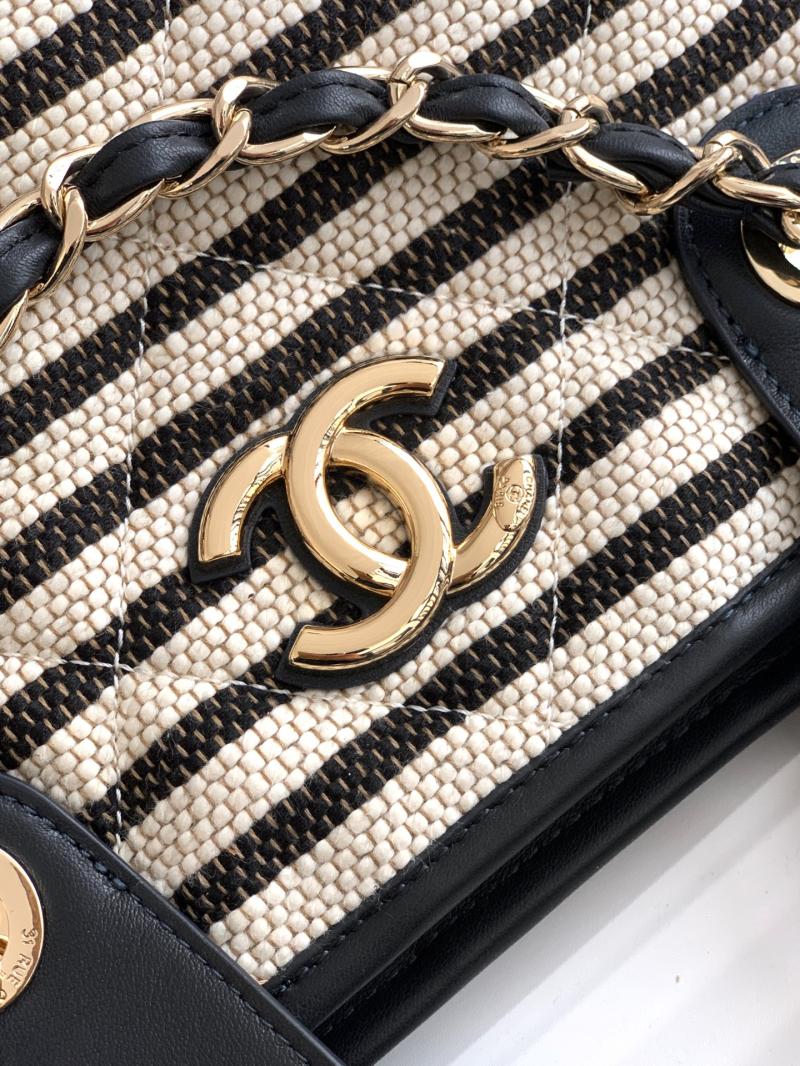 Large Chanel Shopping Bag Black AS6007