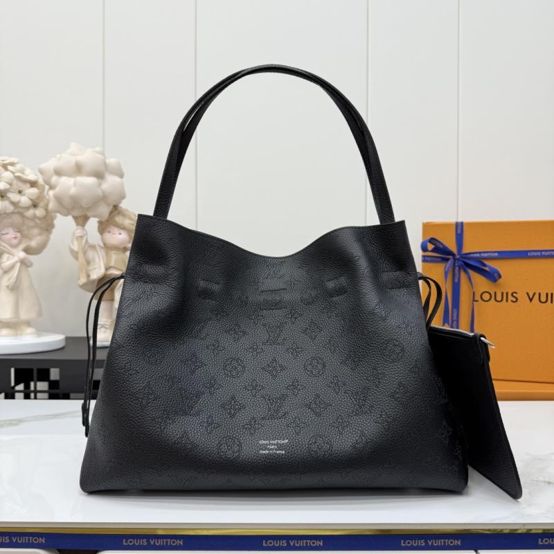 Louis Vuitton Boundless Black M13179