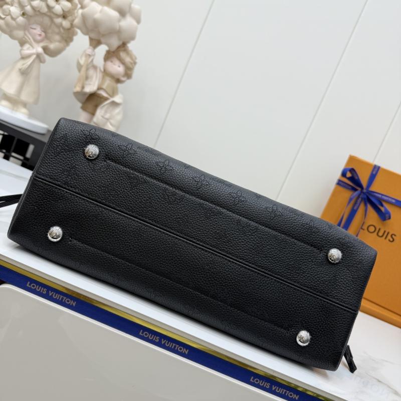 Louis Vuitton Boundless Black M13179