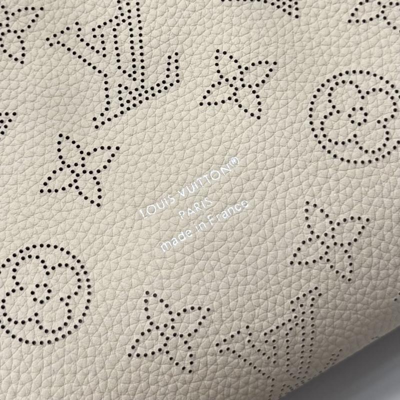 Louis Vuitton Boundless M13180