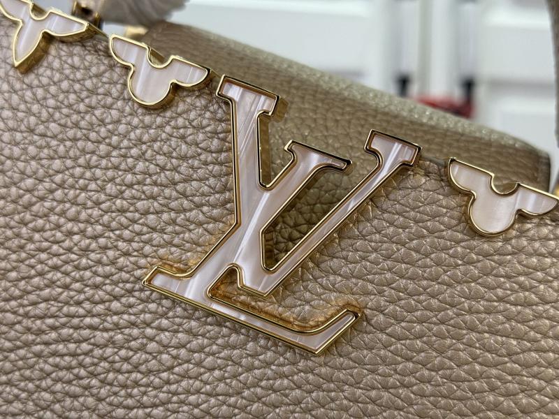 Louis Vuitton Capucines Mini Gold M14201