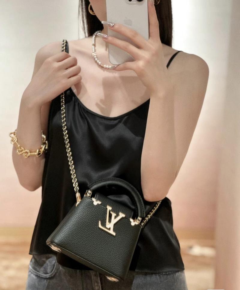 Louis Vuitton Capucines Nano M10166