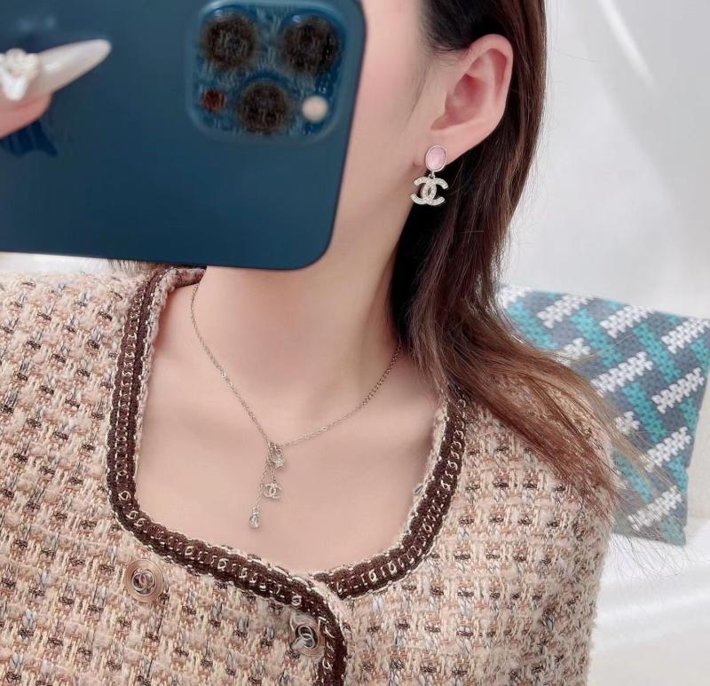 Louis Vuitton Earrings YCB122915