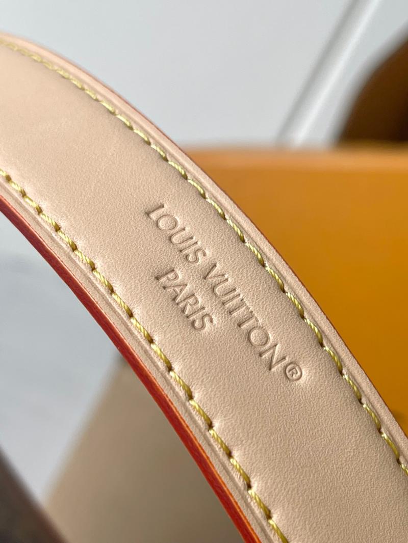 Louis Vuitton Odyssee MM M26040