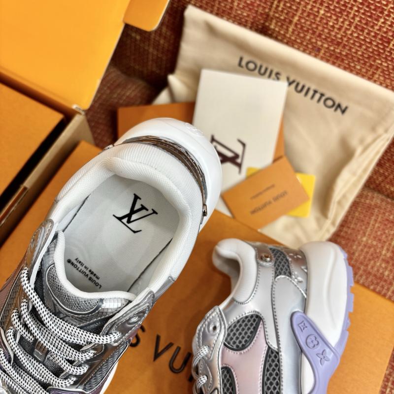 Louis Vuitton Sneakers LLS11202