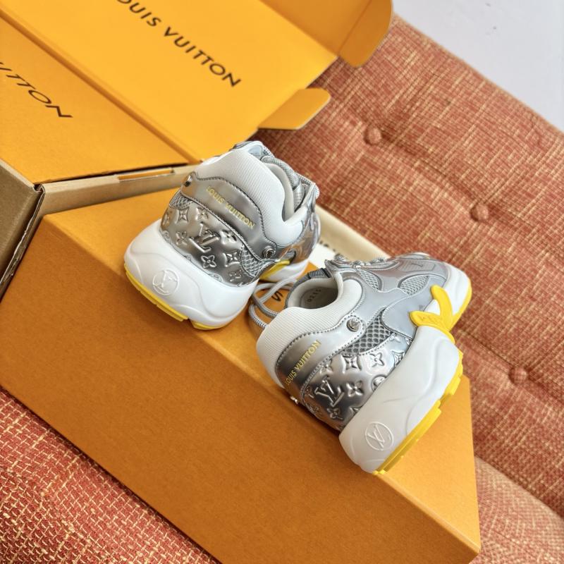 Louis Vuitton Sneakers LLS11203