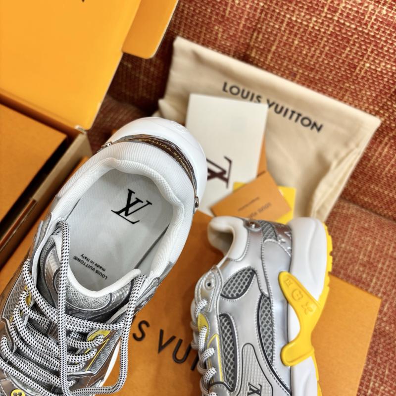 Louis Vuitton Sneakers LLS11203