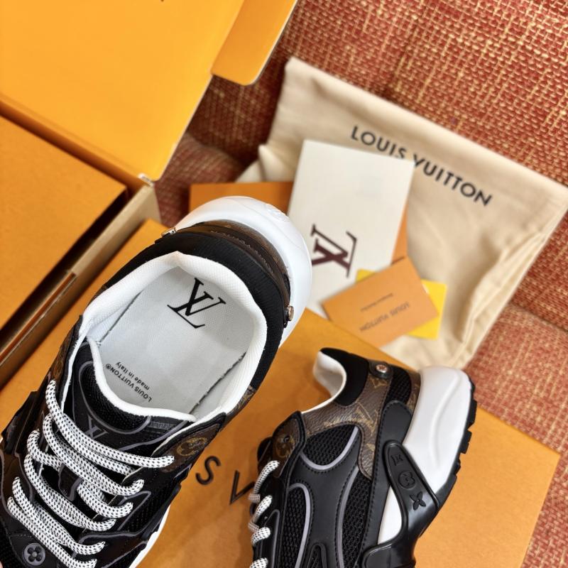 Louis Vuitton Sneakers LLS11205