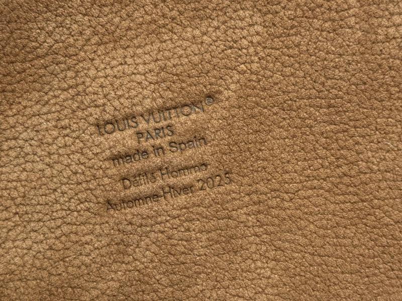 Louis Vuitton Steamer 40 Tan M26019