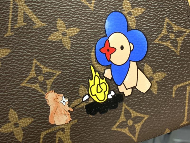 Louis Vuitton Trio Toilet Pouch M15357