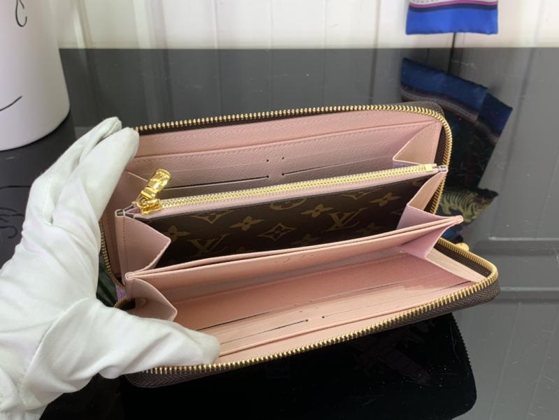 Louis Vuitton Zippy Wallet M26256