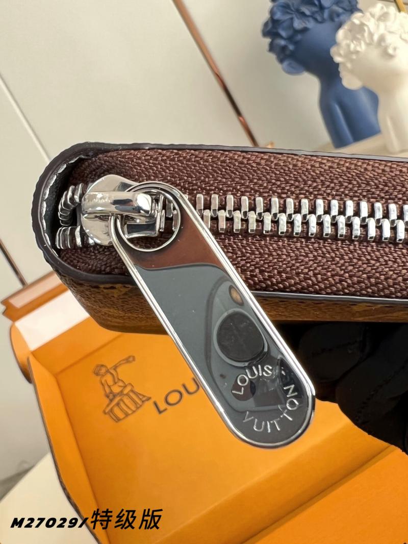 Louis Vuitton Zippy Wallet Silver M27029