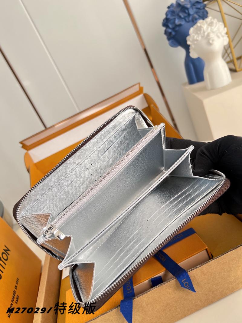 Louis Vuitton Zippy Wallet Silver M27029