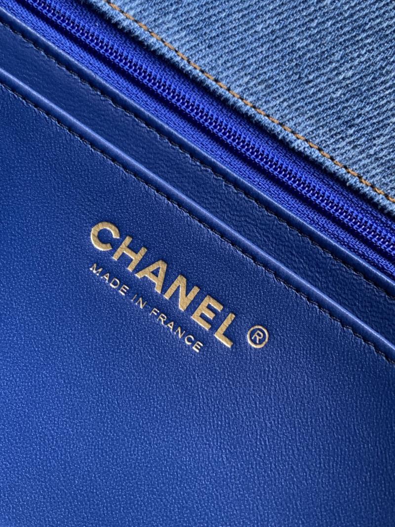 Medium Chanel Denim Flap Bag Blue A01112