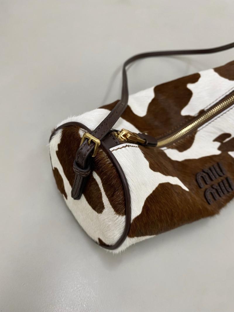 Miu Miu Printed leather pouch 5NE851