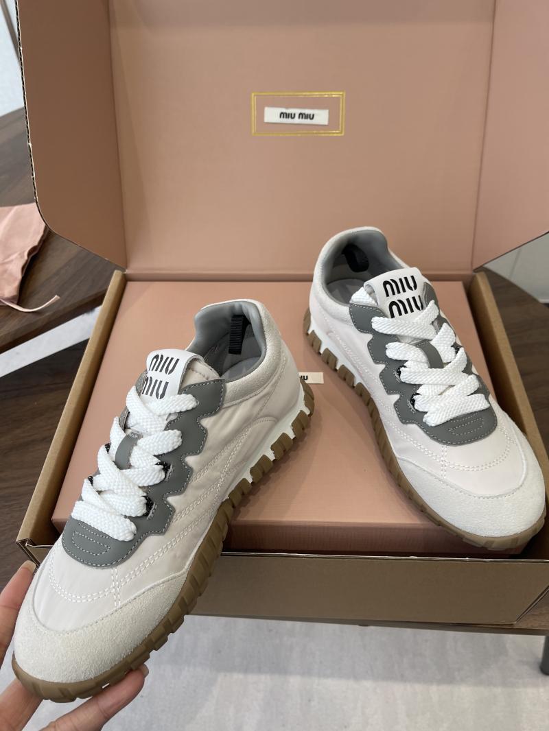 Miu Miu Sneakers DGP11308