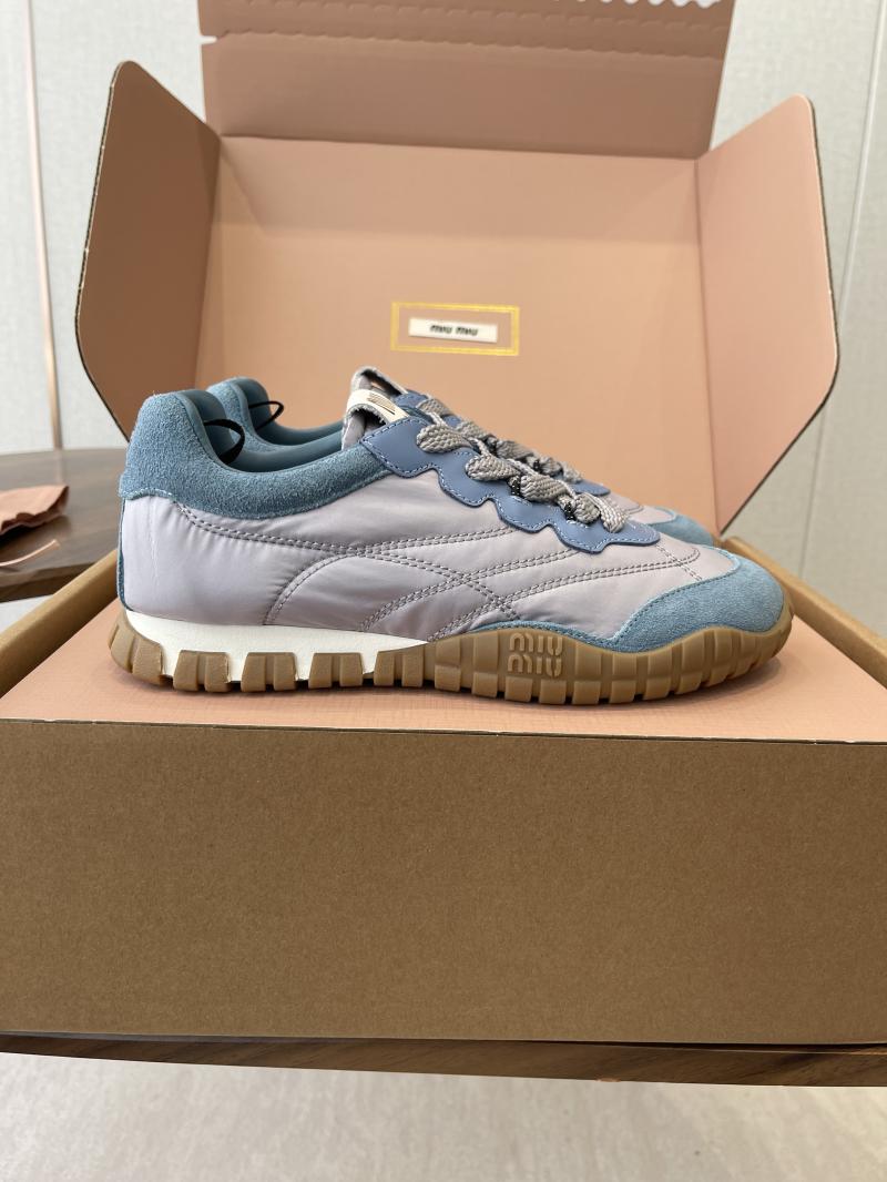 Miu Miu Sneakers DGP11309