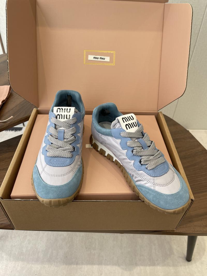 Miu Miu Sneakers DGP11309