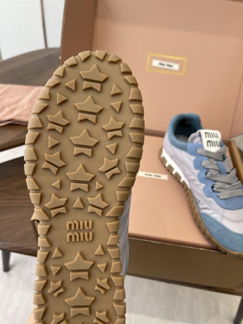 Miu Miu Sneakers DGP11309
