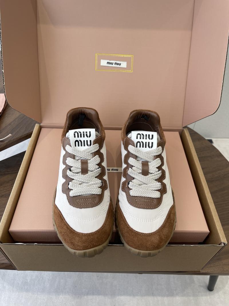 Miu Miu Sneakers DGP11310