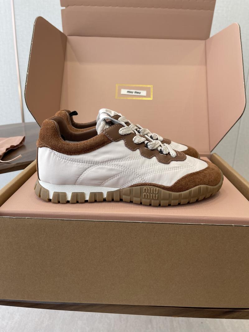 Miu Miu Sneakers DGP11310