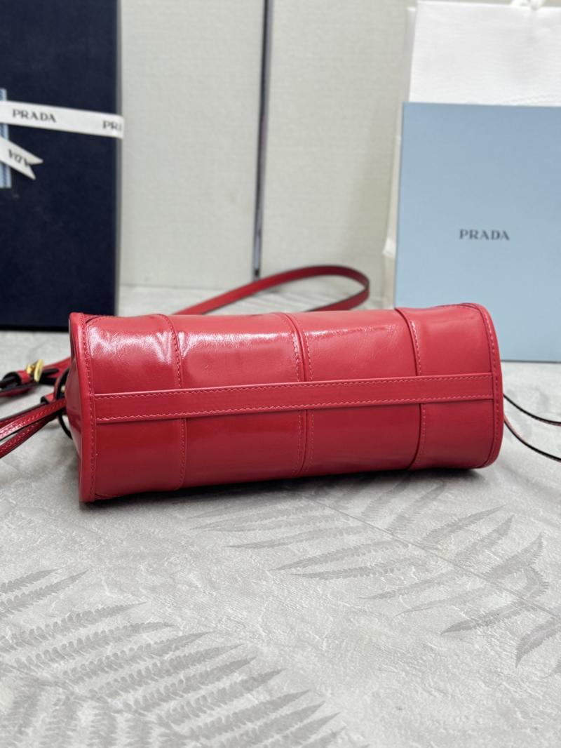 Prada Bonnie leather mini handbag Red 1BA486